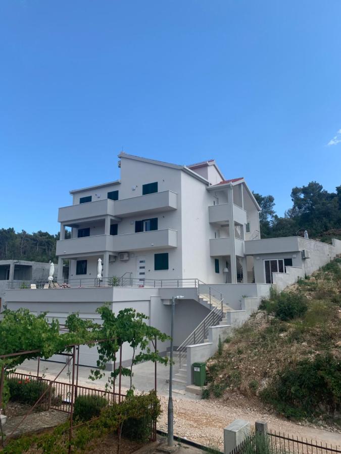 Villa Milena โตรกีร์ ภายนอก รูปภาพ