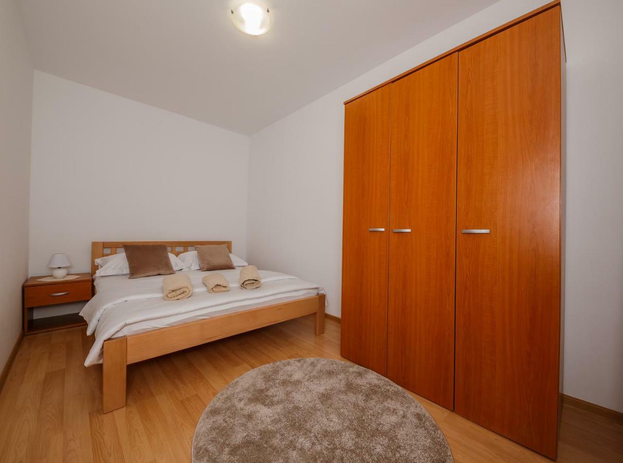 Villa Milena โตรกีร์ ภายนอก รูปภาพ