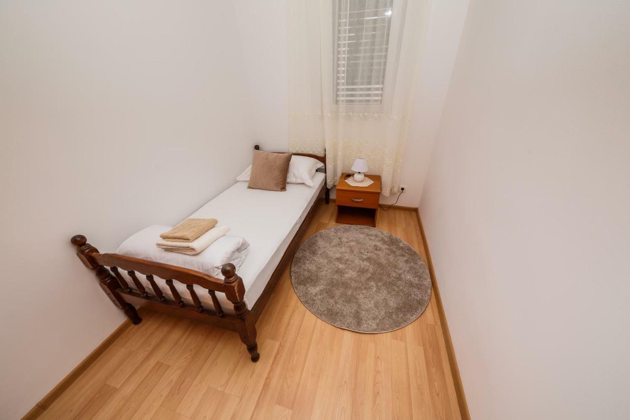 Villa Milena โตรกีร์ ภายนอก รูปภาพ