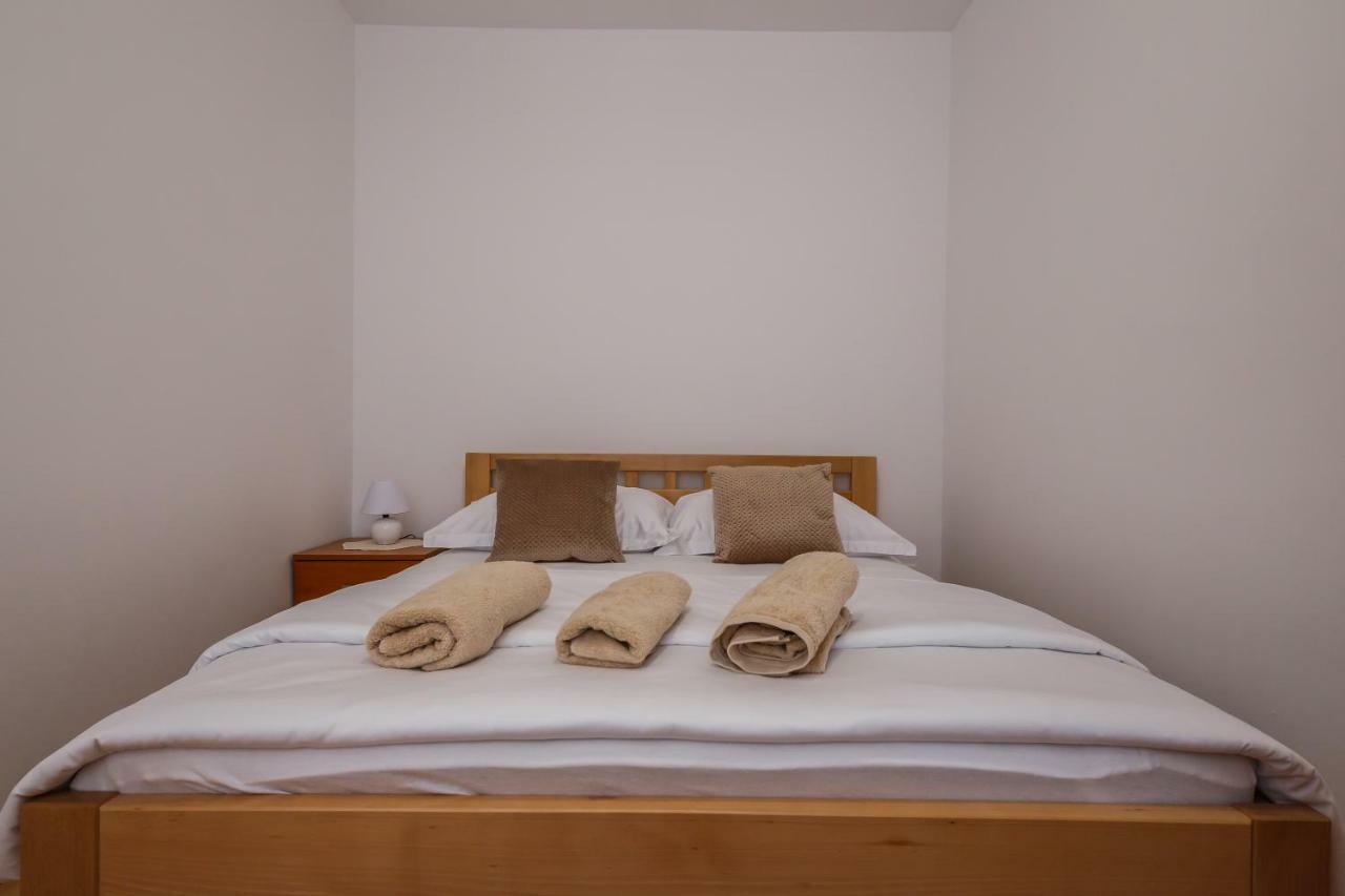 Villa Milena โตรกีร์ ภายนอก รูปภาพ