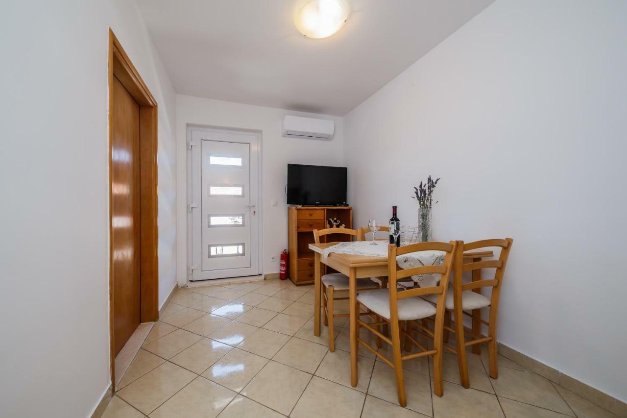 Villa Milena โตรกีร์ ภายนอก รูปภาพ