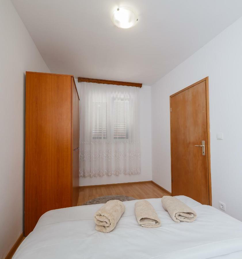 Villa Milena โตรกีร์ ภายนอก รูปภาพ