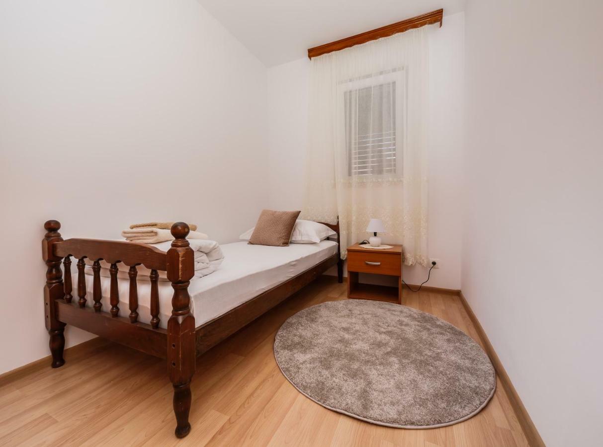 Villa Milena โตรกีร์ ภายนอก รูปภาพ