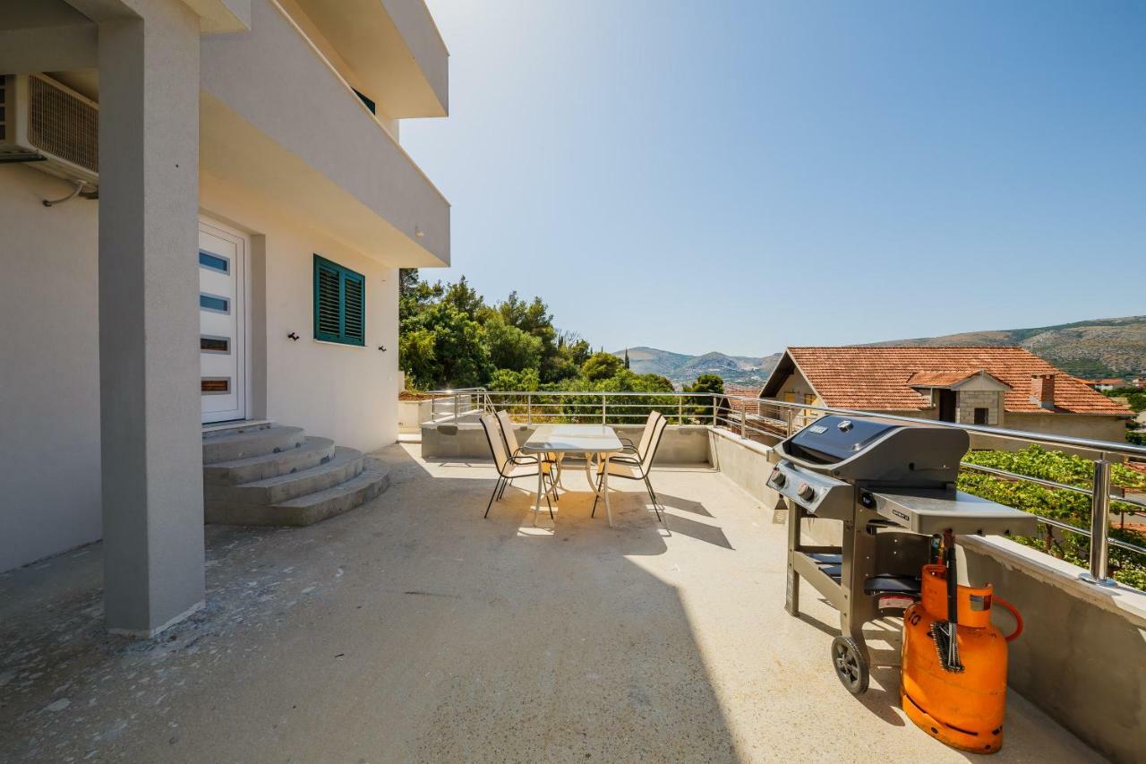 Villa Milena โตรกีร์ ภายนอก รูปภาพ